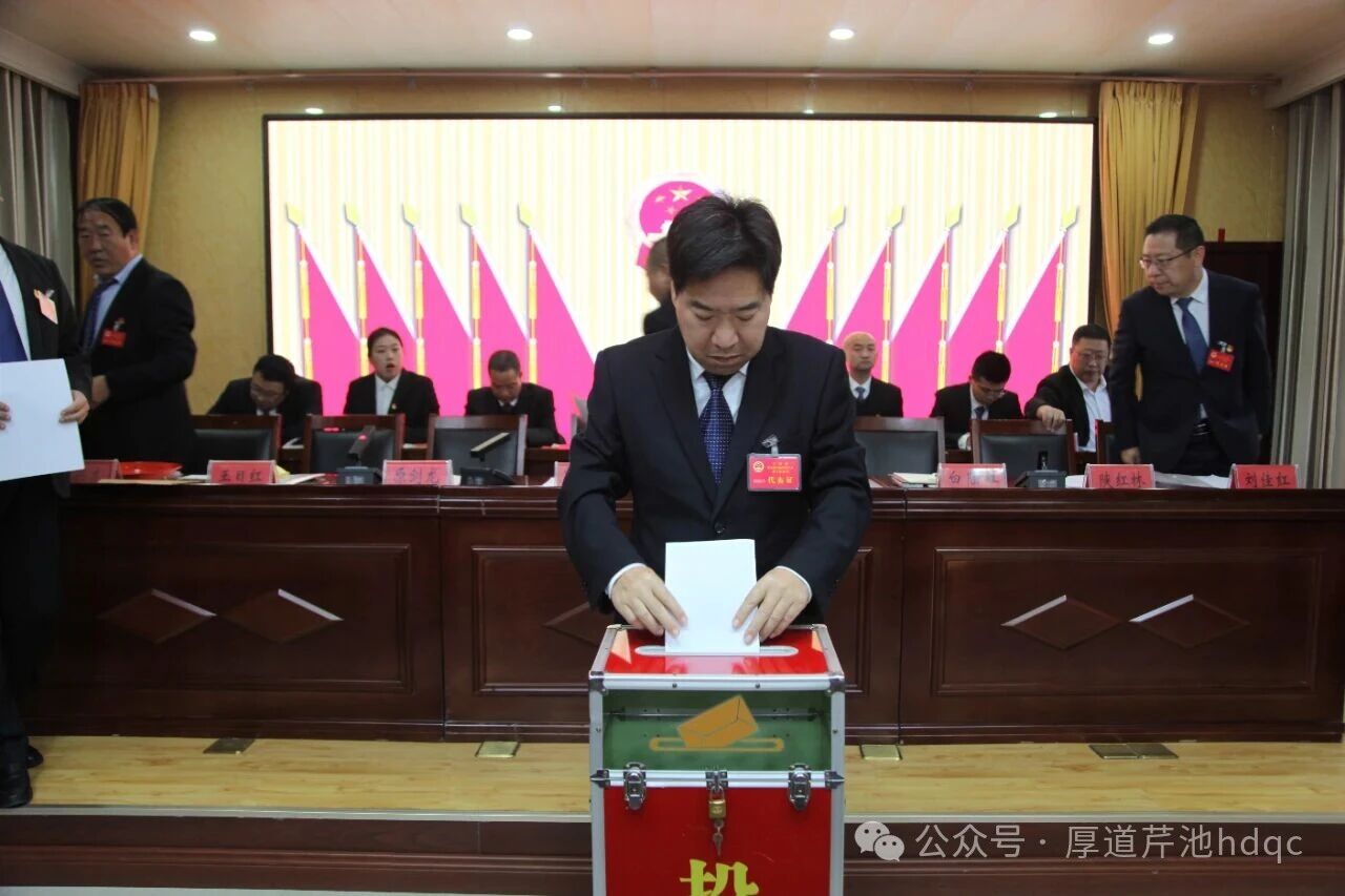 微信图片_2025-11-13_160836_439.jpg